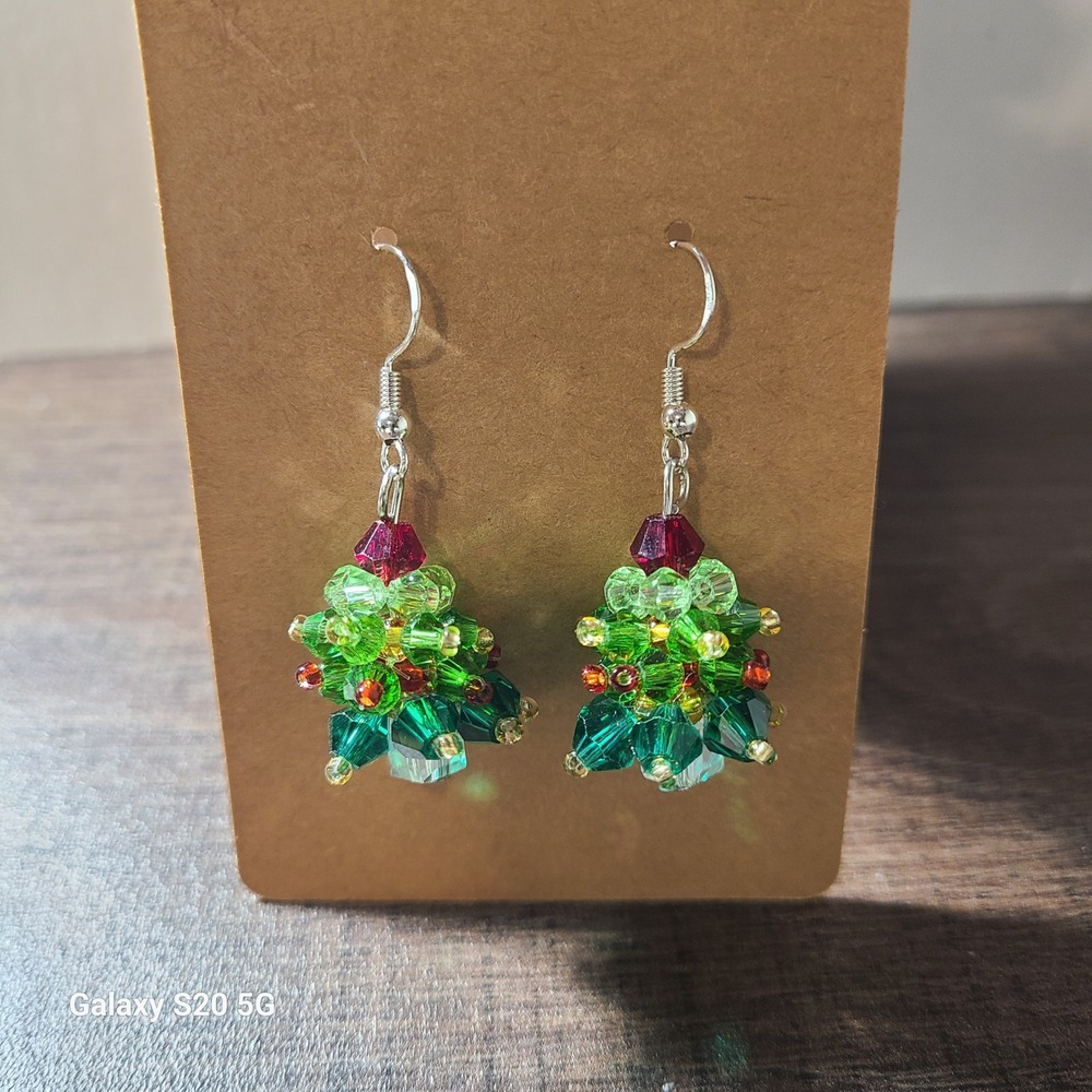 Handcrafted Beaded Christmas Tree Dangle Drop Earrings NEW Women's Holiday Fun